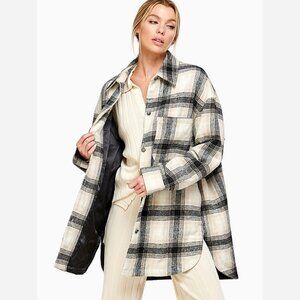 Plaid Padded Shirt Jacket – Oversized Cozy Layering Piece